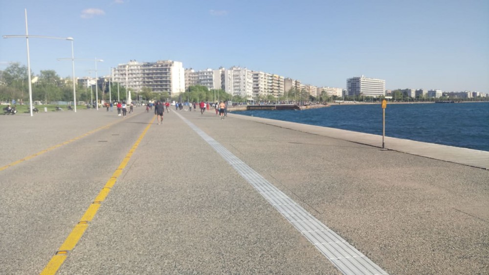 thessaloniki-paralia-1.jpg