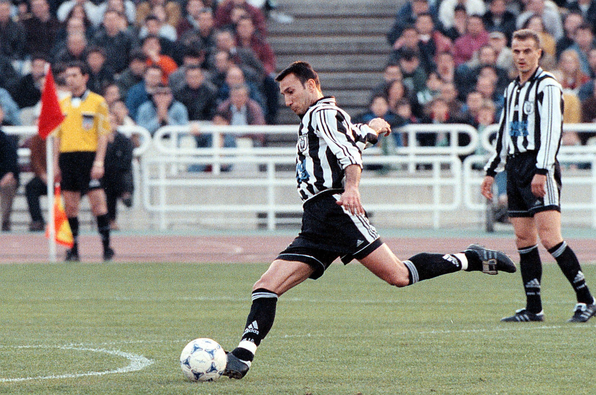 pao-paok-1999-3.jpg