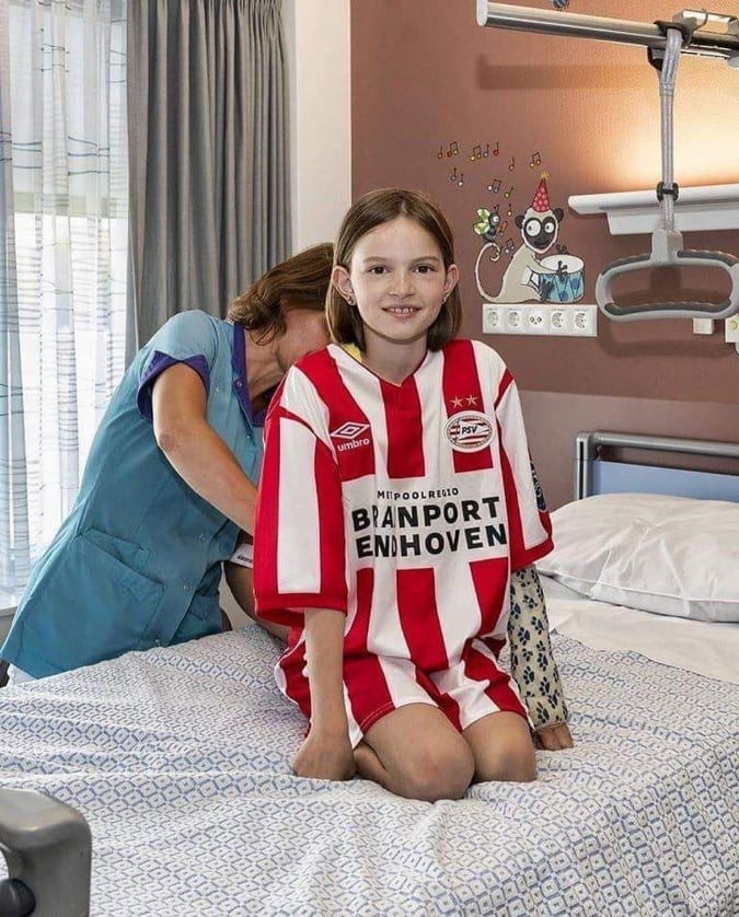 eidhoven-girl.jpg