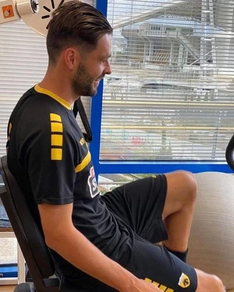 shakhov-aek.jpg