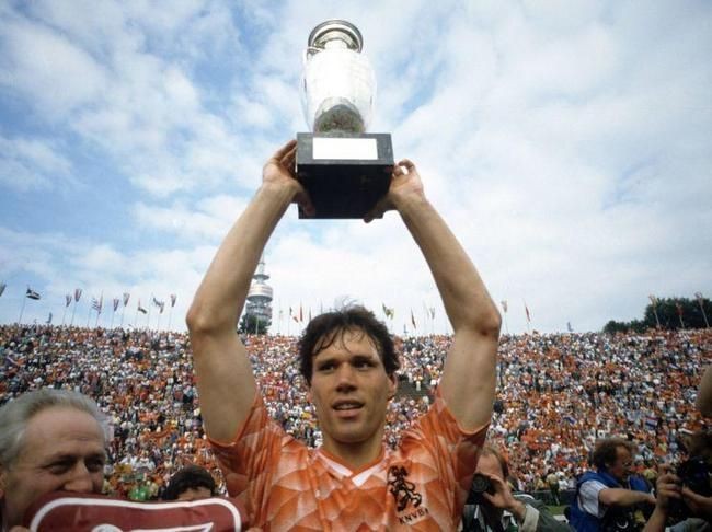 van-basten-2.jpg
