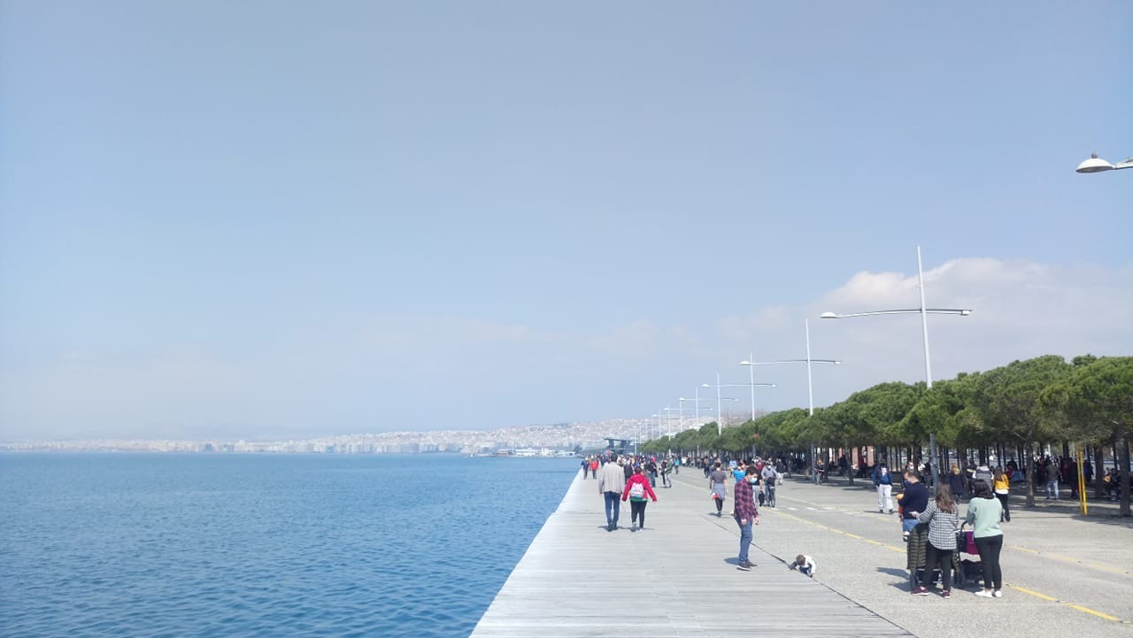thessaloniki-paralia-2.jpg