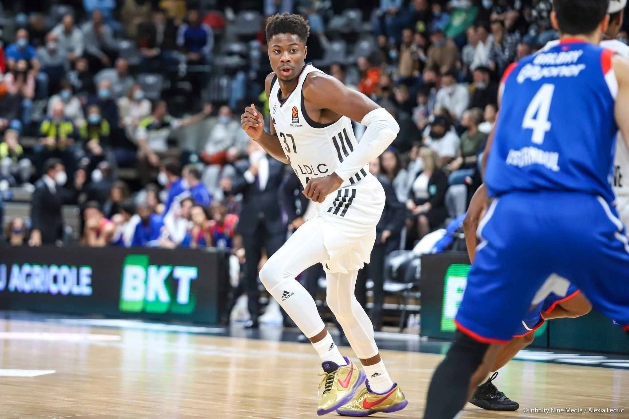 kostas-antetokounmpo.jpg