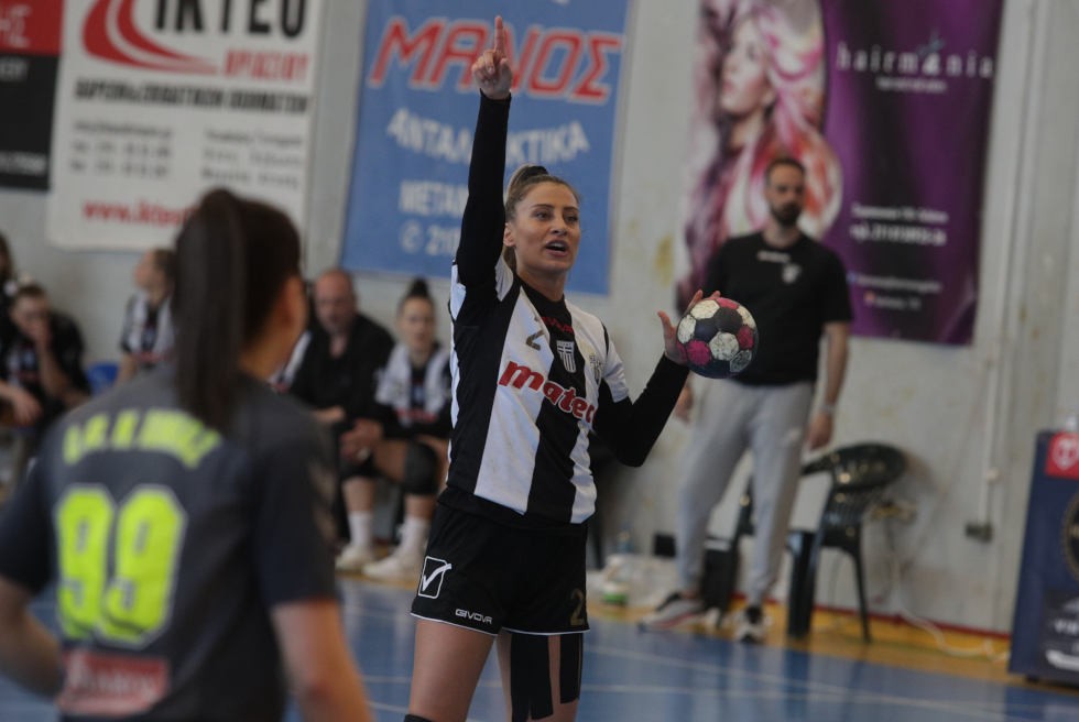 handball-gunaikes-paok.jpg