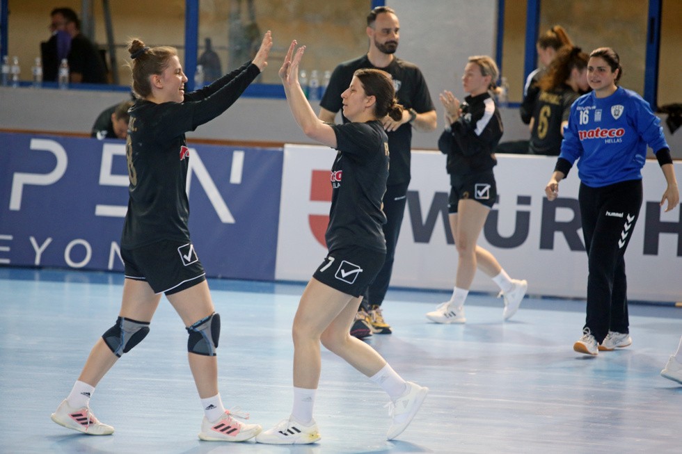 handball-paok-women-2.jpg