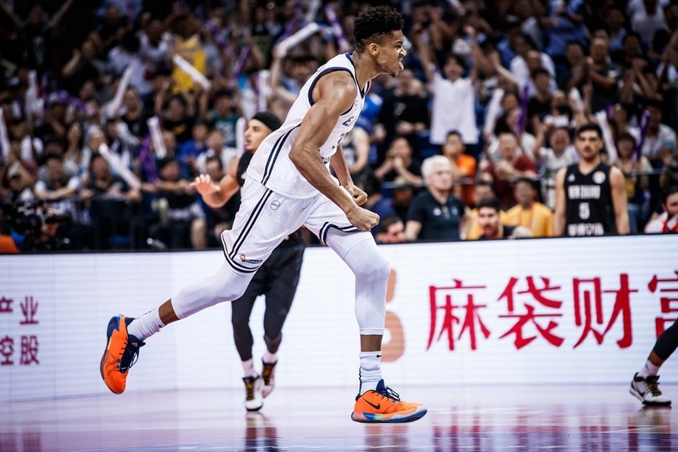 giannis-new-zealand2019.jpg