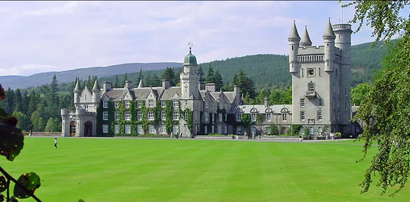 balmoral-castle.PNG
