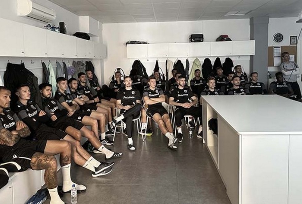 paok-players.jpg