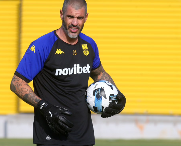 aris-coach-goalkeeper.png