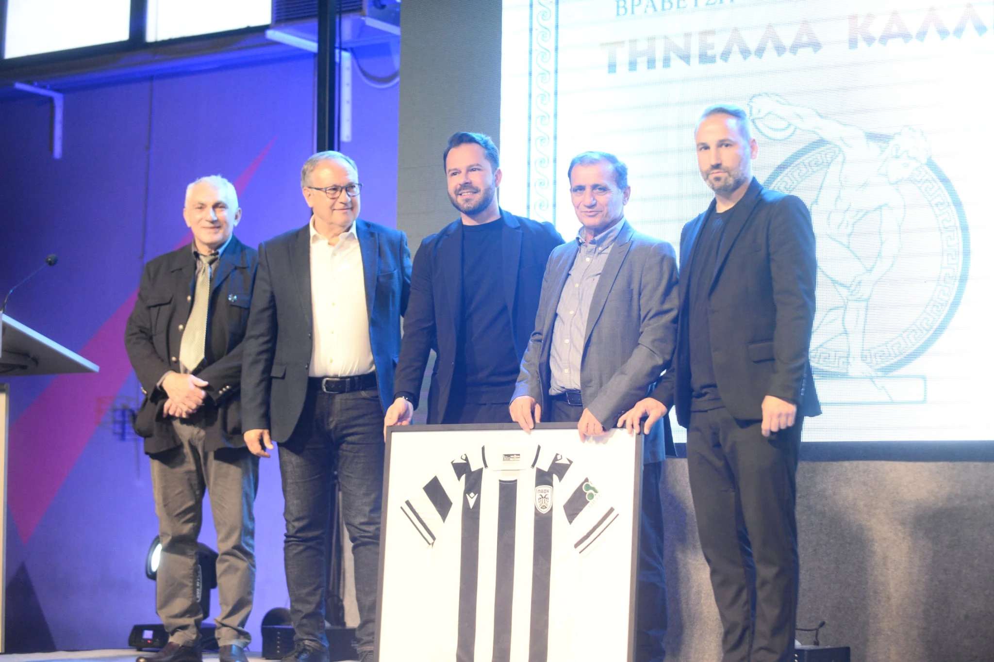 Βράβευση του Κυριάκου Αλεξανδρίδη από τους Δημήτρη Δεμουρτζίδη, Δημήτρη Ασλανίδη και Κωνσταντίνο Γεροντίδη