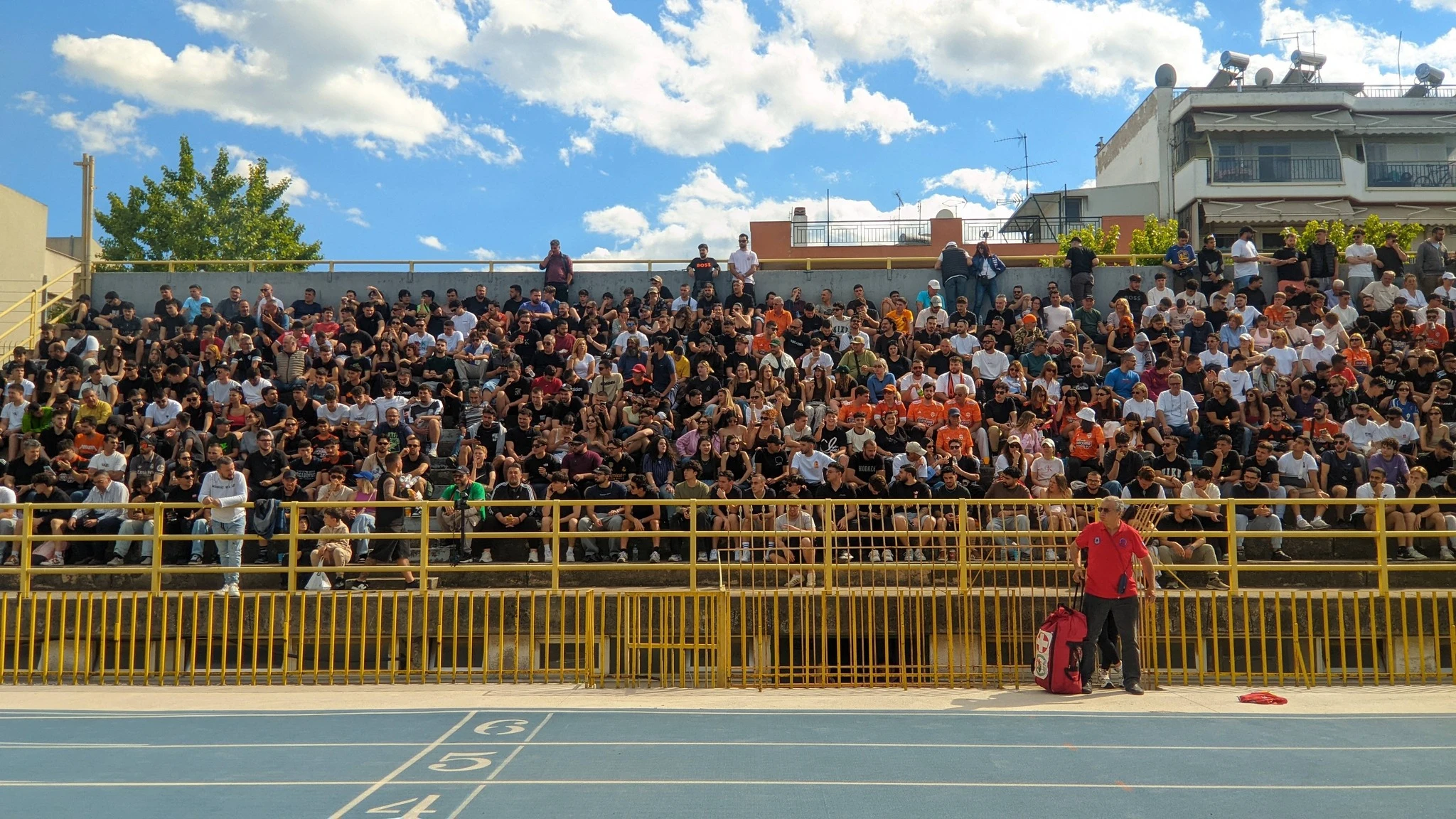 f2-h1QUc.jpg?v=0