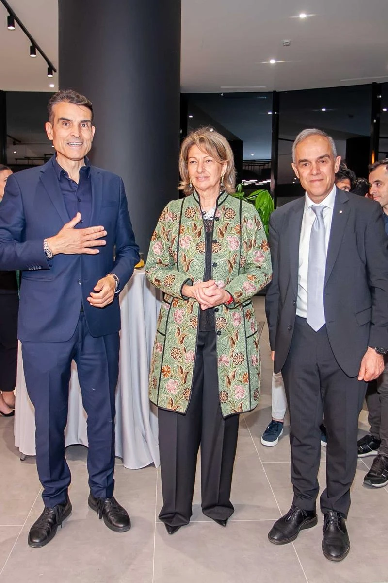 Ο&nbsp;Βουλευτής Θεσσαλονίκης κ. Κούβελας, η&nbsp;Παρασκευή Παπαπέτρου, συνιδρύτρια και Διευθύνουσα Σύμβουλος του Ομίλου Εταιρειών Εγνατία (Egnatia Group) και ο&nbsp;Ιωάννη Καλλίγερου, CEO της Star Automotive Hellas