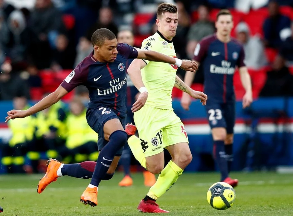 santamaria-mbappe.jpg