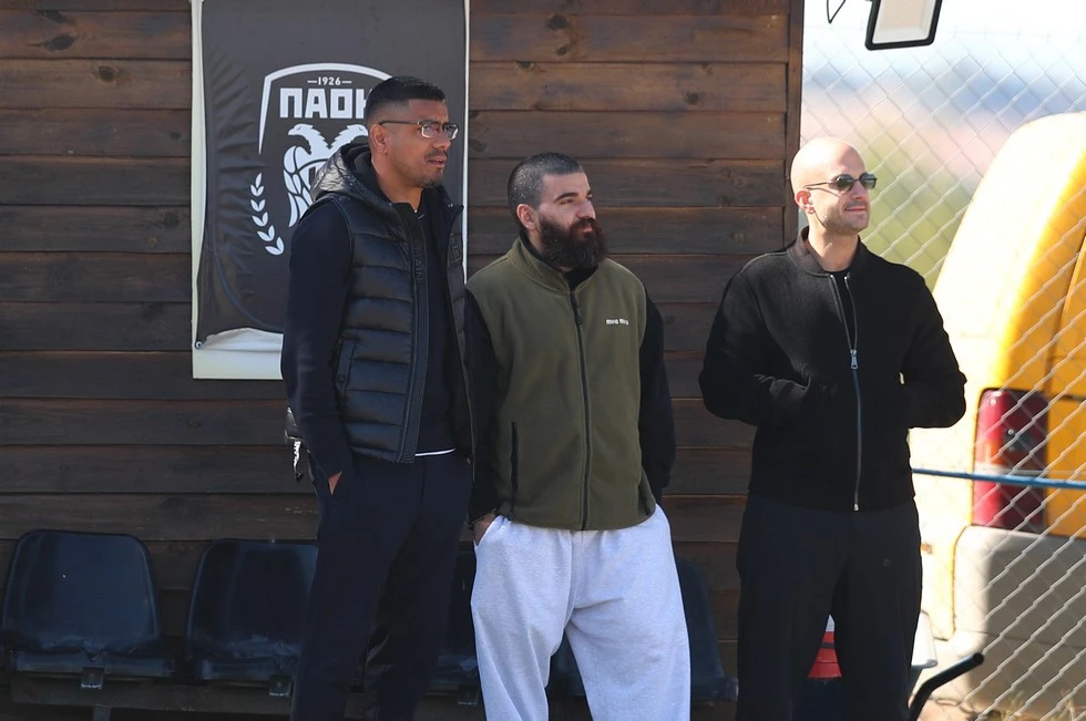 Λέο Μάτος, Γιώργος Σαββίδης και Παντελής Θωμαρέης στην Σουρωτή
