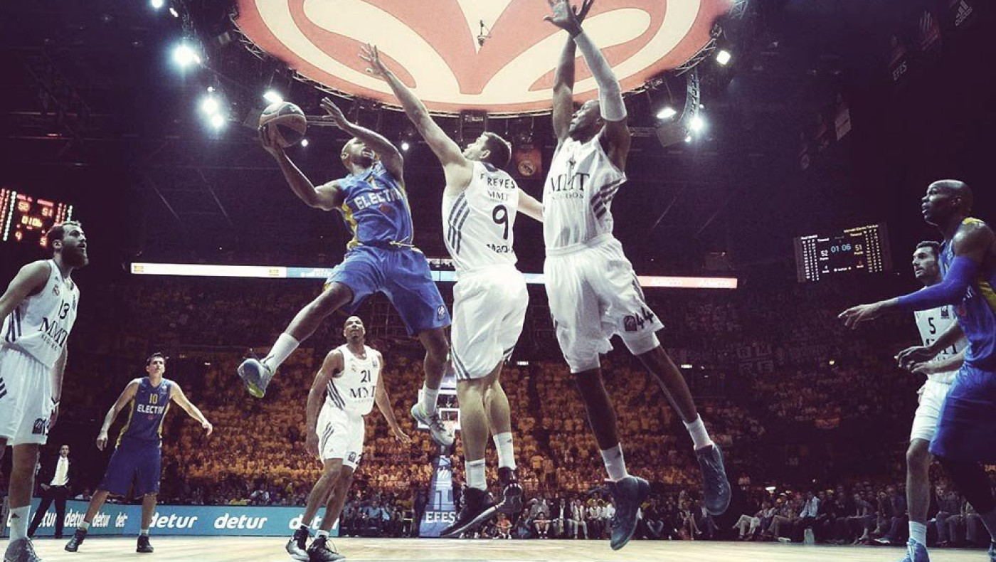  Ζήτησε συγγνώμη η Μακάμπι από τη Ρεάλ