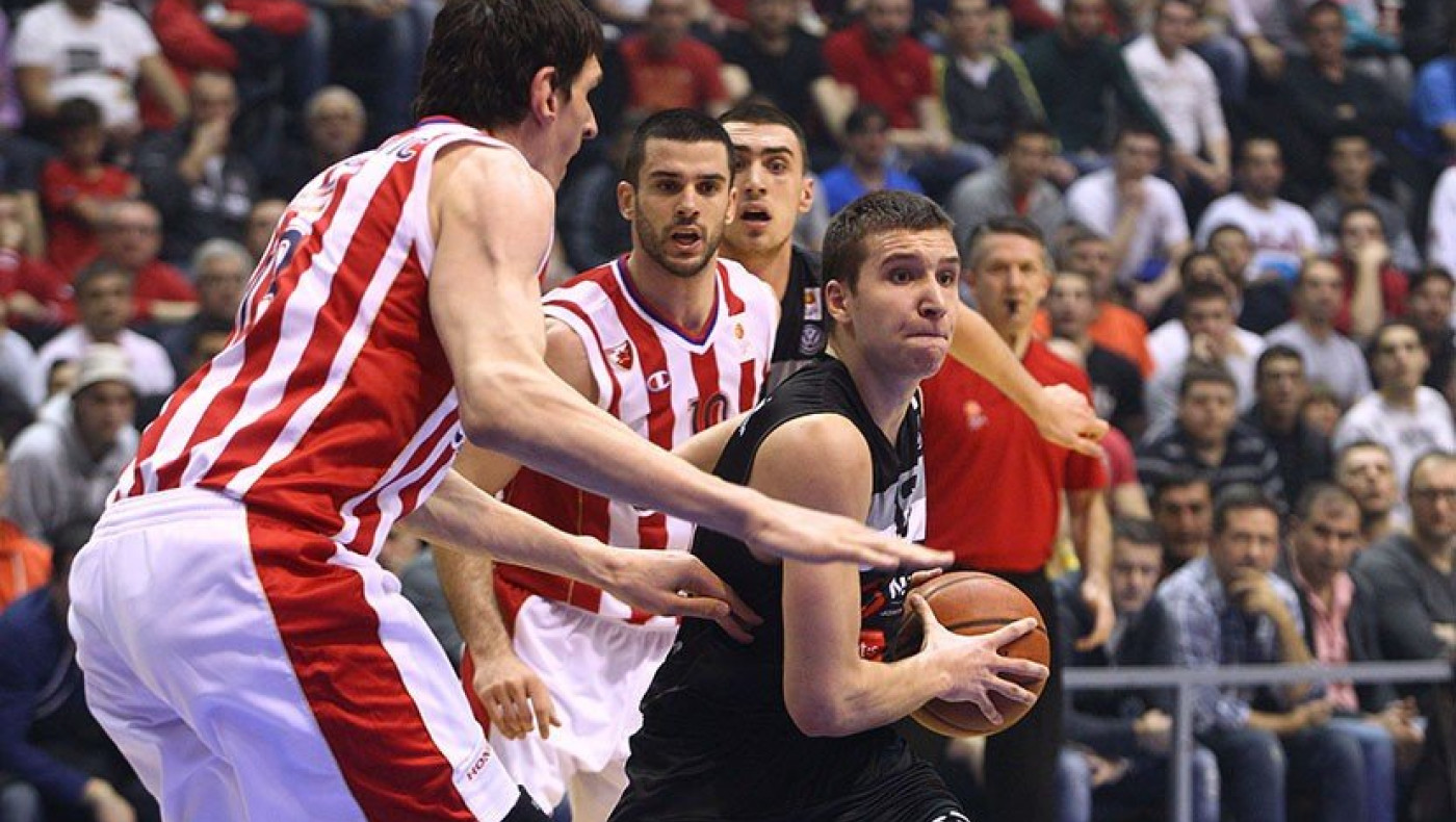 Ερυθρός Αστέρας - Παρτιζάν σημαίνει... μάχη (video)