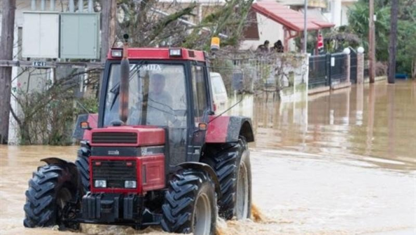 Κλειστοί δρόμοι στη Θεσσαλονίκη εξαιτίας της κακοκαιρίας