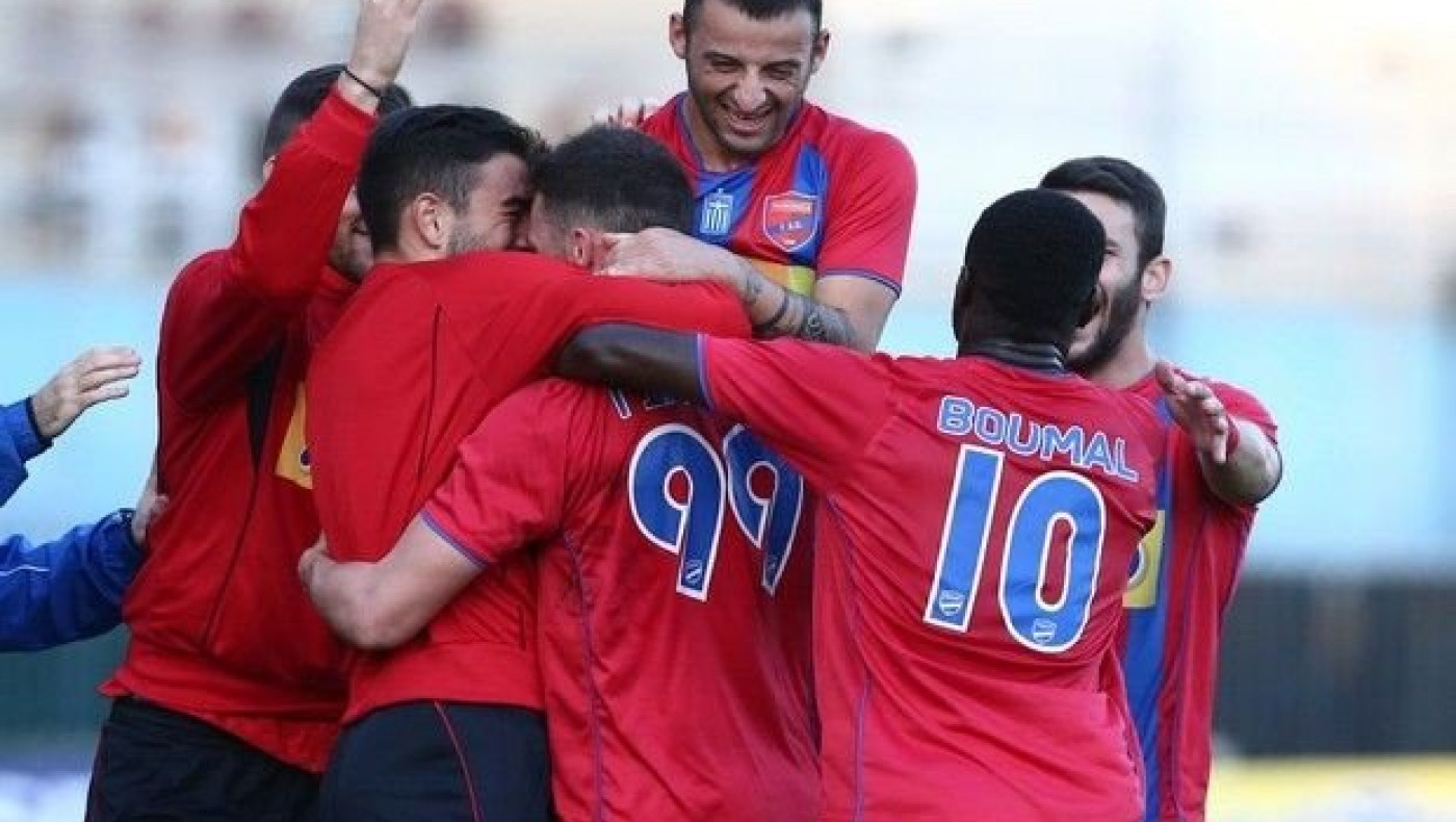 Με το δεξί ο Ουζουνίδης