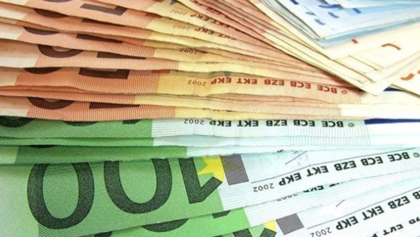 Στο εδώλιο οι 32 για τις μίζες των γερμανικών αποζημιώσεων