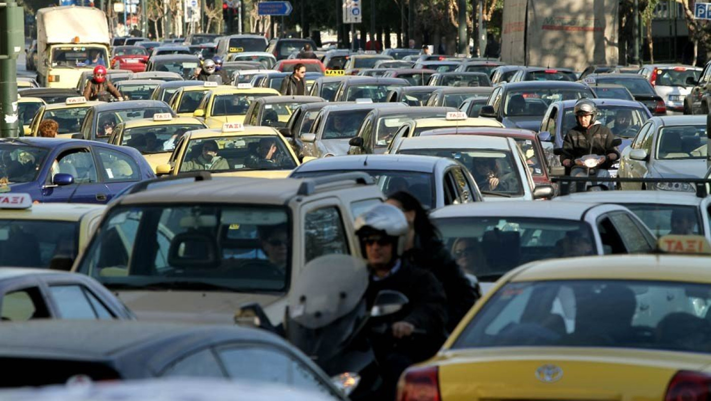 Μποτιλιάρισμα στο τούνελ του Περιφερειακού Θεσσαλονίκης, στο ρεύμα προς δυτικά