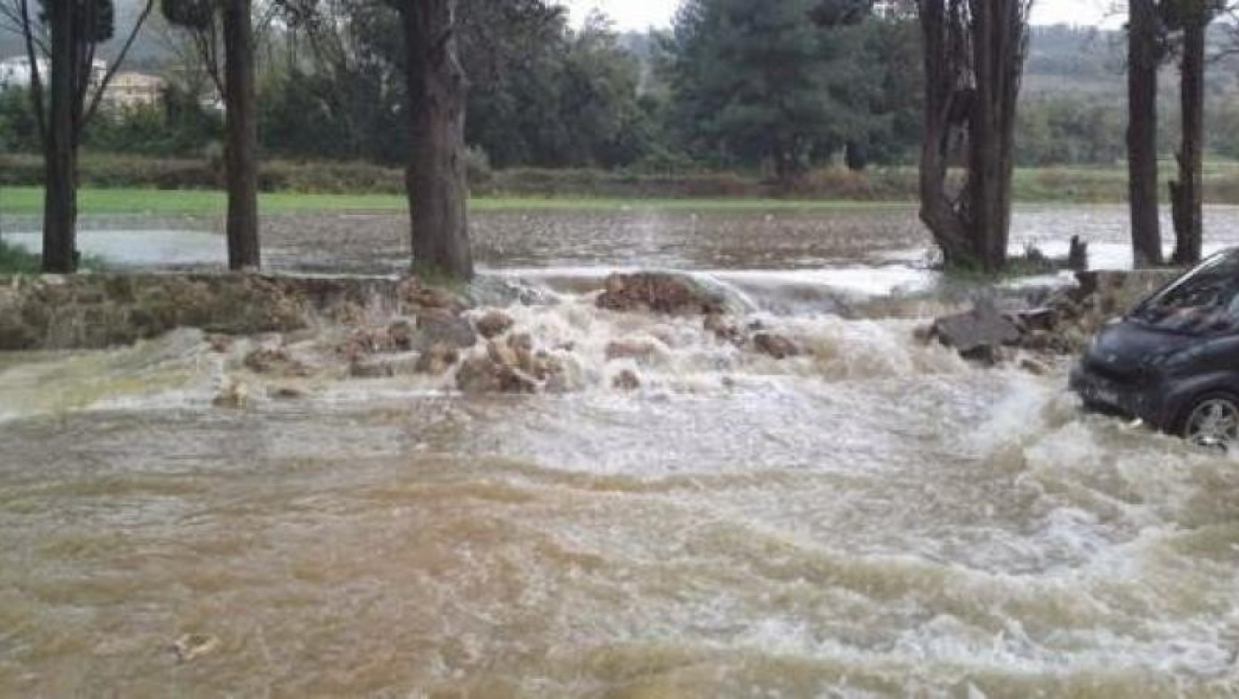Ποιοι δρόμοι είναι κλειστοί λόγω υπερχείλισης χειμάρρων στο νομό Θεσσαλονίκης