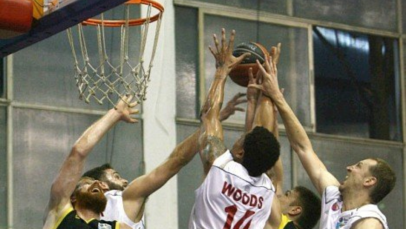 Τραγικός και άψυχος ο Άρης στη Νέα Σμύρνη