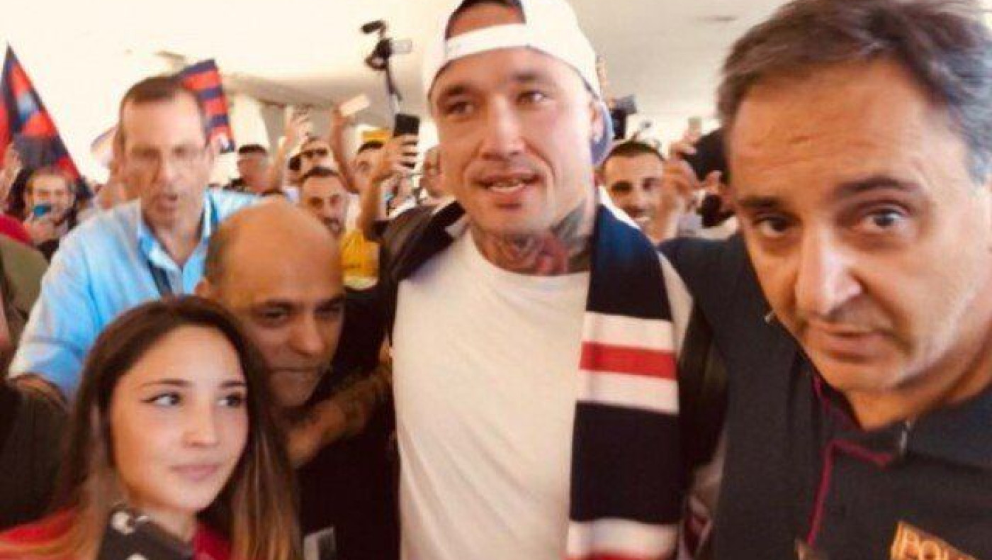 Θερμή υποδοχή Ναϊγκολάν από τους οπαδούς της Κάλιαρι (vid)