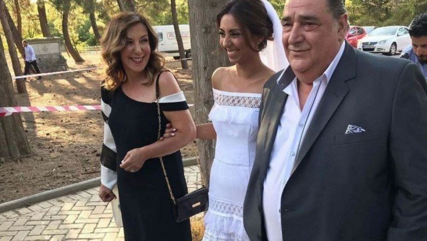 Χαρές για τον Βασίλη Καρρά! Πάντρεψε την μοναχοκόρη του στη Θεσ/νίκη!
