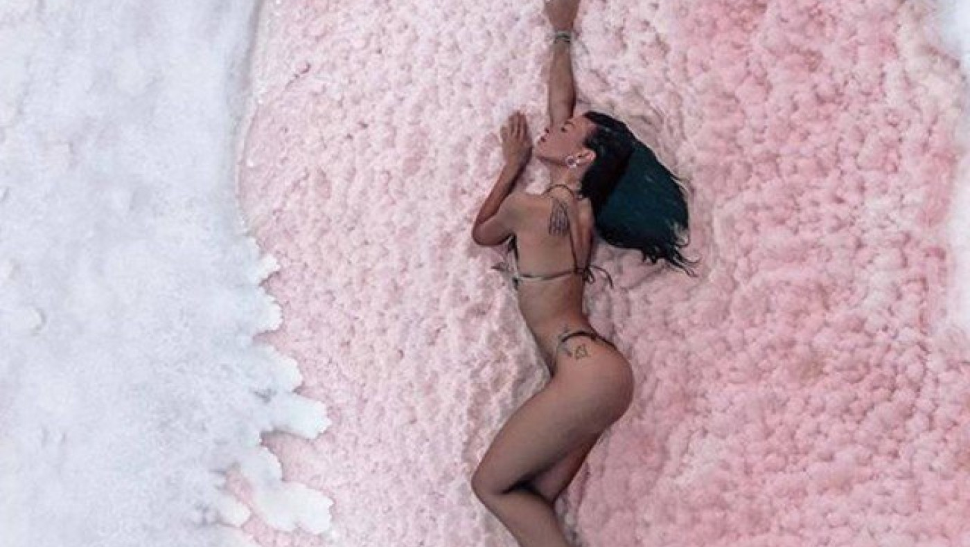 Με την Giulia                 Calcaterra κολλάς (Pics)