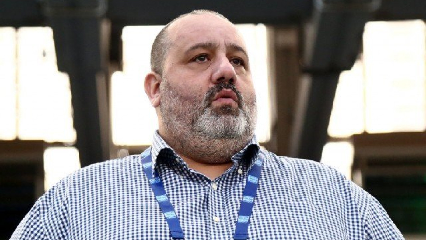 Ξεφεύγει η κατάσταση! Ύβρεις Καραπαπά: «Κομπλεξικέ αμόρφωτε νάνε...»