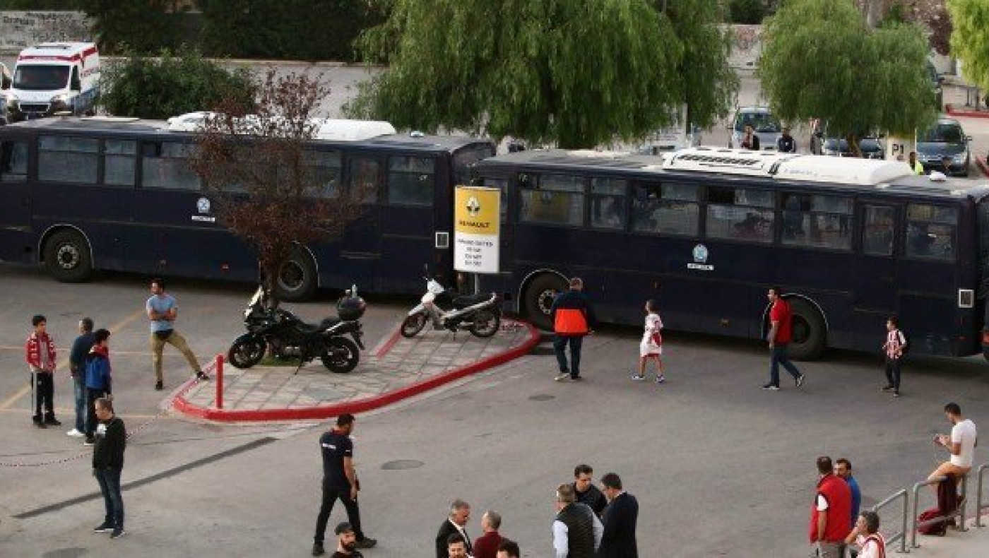 Δρακόντεια μέτρα στο                         Καραϊσκάκης