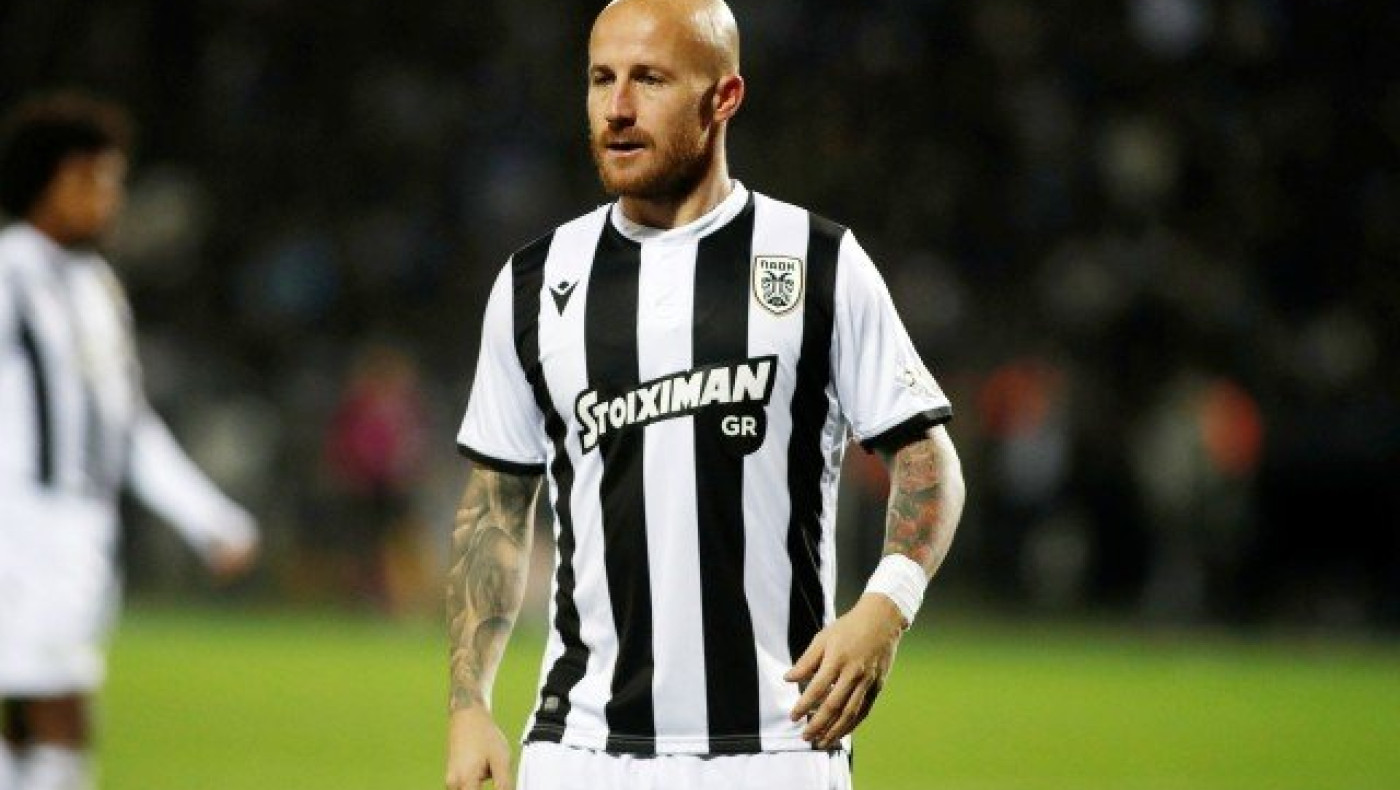 Σε αγώνα χόκεϊ επί πάγου ο Στοχ με την λαμπερή σύζυγο του (pics)