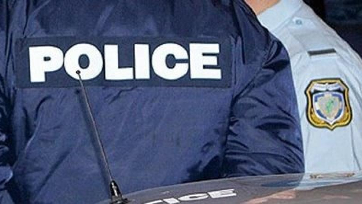 Άνδρας αφαίρεσε τσάντα με χρήματα και έγγραφα από αυτοκίνητο στην Άνω Πόλη