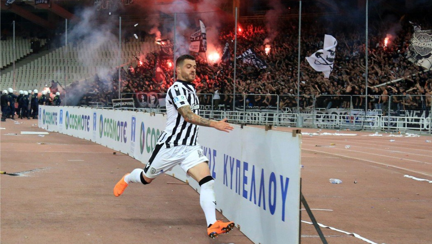 Βιειρίνια: Ένας ηγέτης, ένας τρελός για το ποδόσφαιρο, ένας μεγάλος οπαδός του ΠΑΟΚ