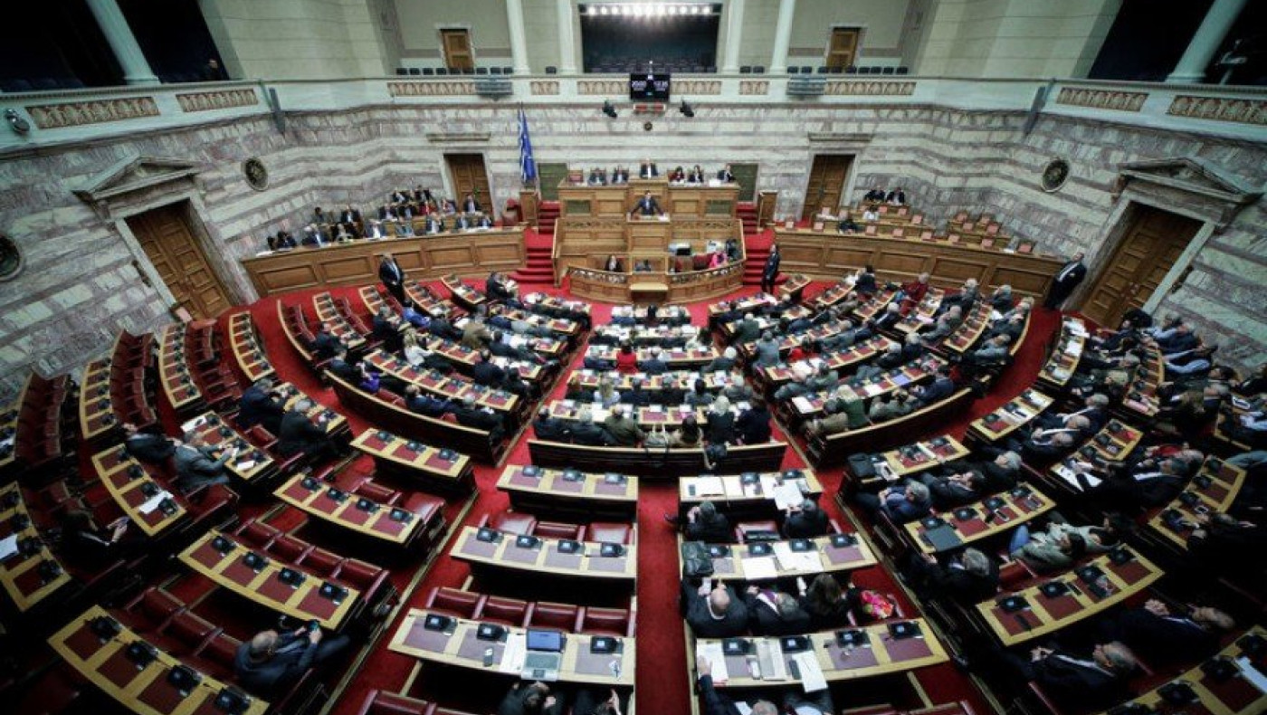 Ψηφίστηκε στη Βουλή η τροπολογία-έκτρωμα του συμψηφισμού