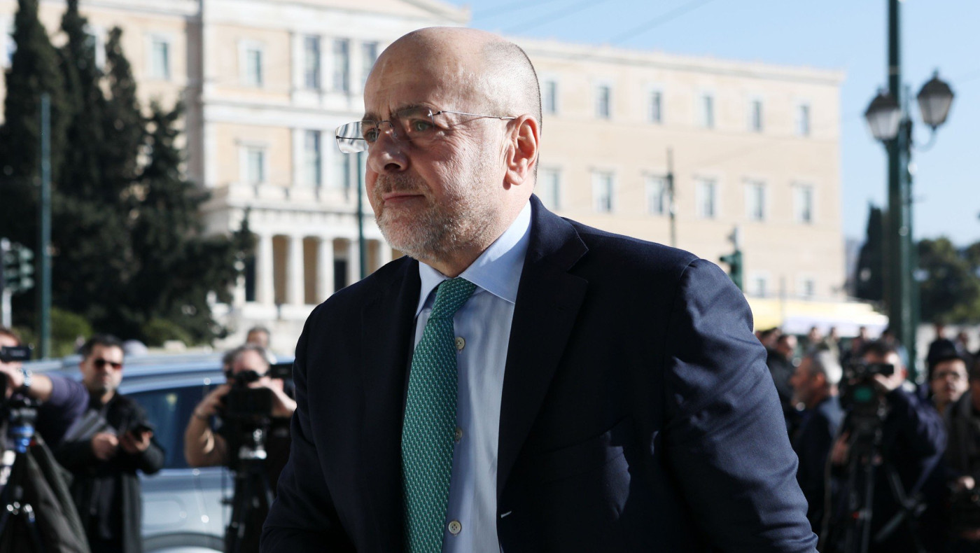 Ο Αλαφούζος στο πλευρό του Ολυμπιακού