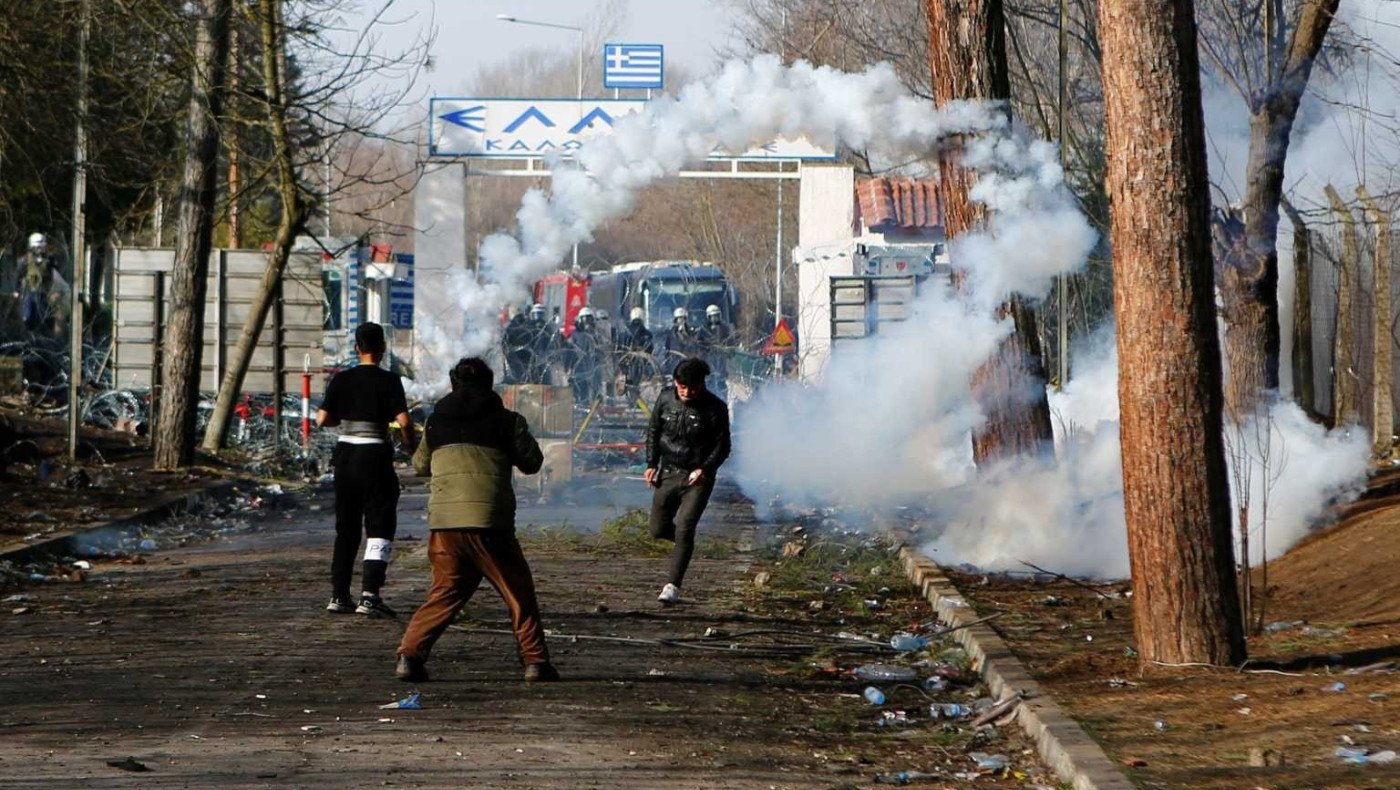 «Ρουκέτες» Ρωσίας: Η Τουρκία σπρώχνει 130.000 πρόσφυγες στην Ελλάδα