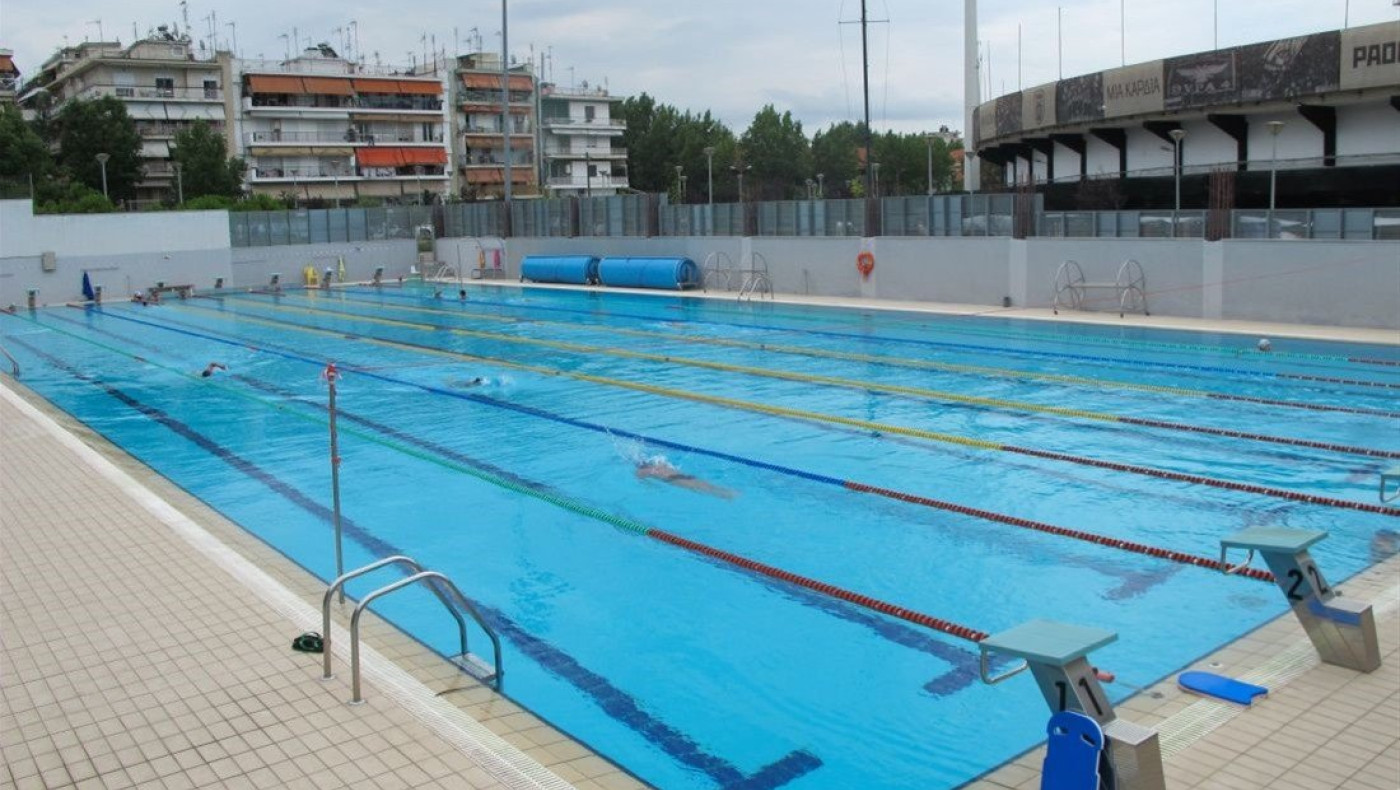 Θεσσαλονίκη: Ανοιχτά τα κολυμβητήρια - Τα μέτρα για τους άστεγους