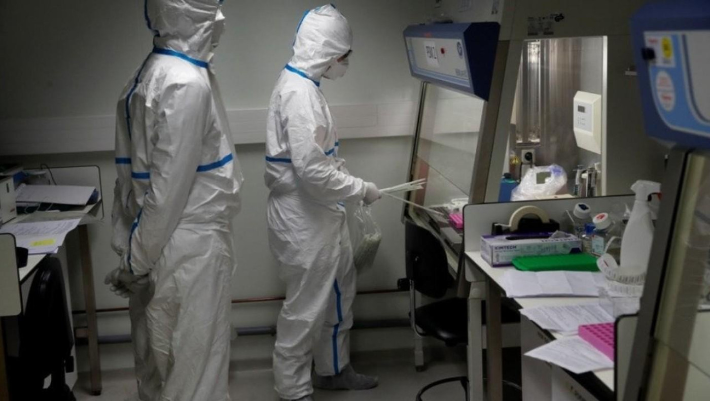 Ρώσοι επιστήμονες απομόνωσαν την πρώτη φωτογραφία του ιού από μικροσκόπιο