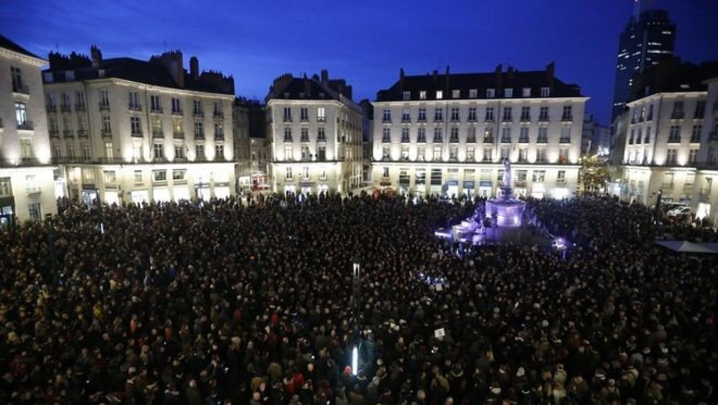 Χιλιάδες Ευρωπαίοι φώναξαν "Je Suis Charlie"