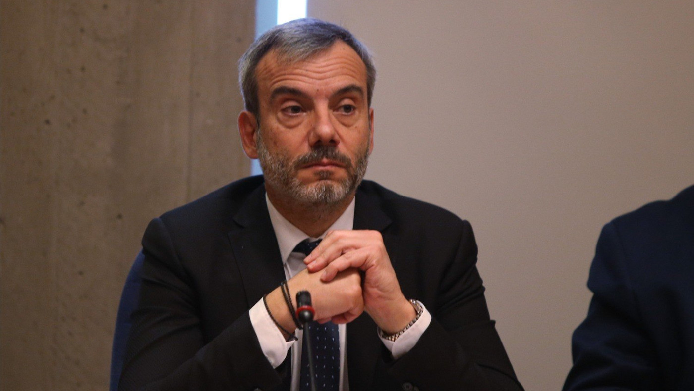 Ζέρβας στην κυβέρνηση: «Ή κλείνετε την παραλία Θεσσαλονίκης ή την κλείνω»