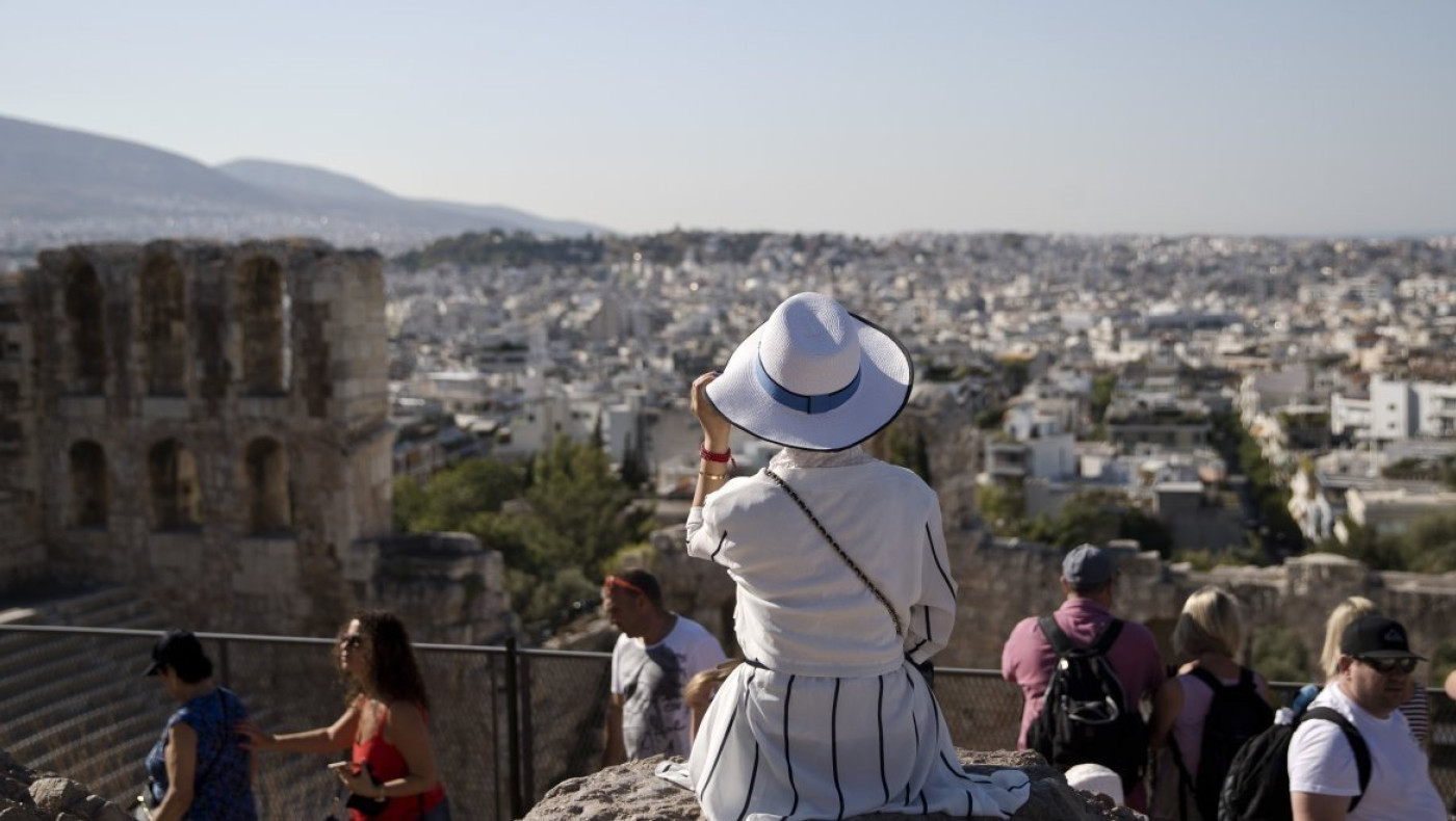 Απόβαση εκατοντάδων Τούρκων τουριστών σήμερα στη Μυτιλήνη – Ξεπέρασαν τους 1.700 - Δείτε φωτογραφίες