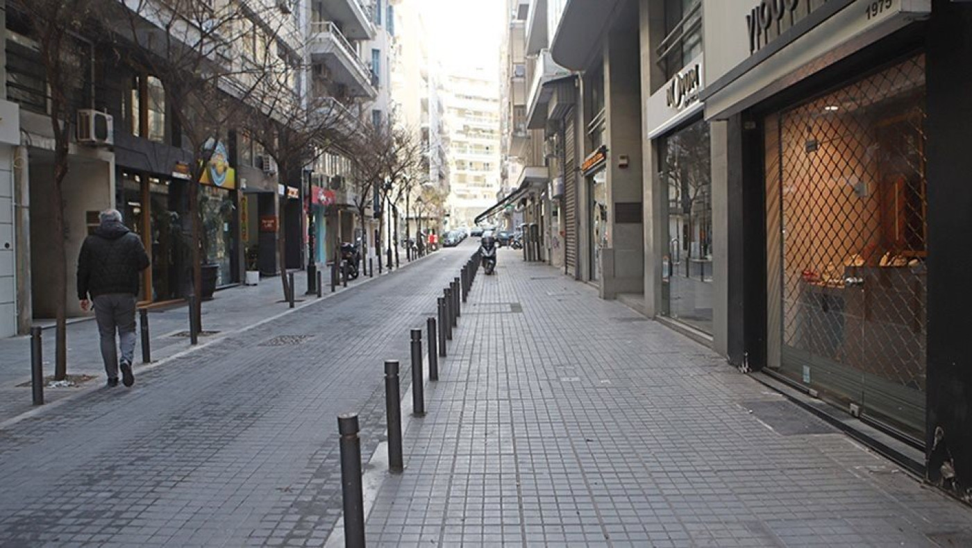 «Click away» μόνο σε καταστήματα που έχουν είσοδο στον δρόμο