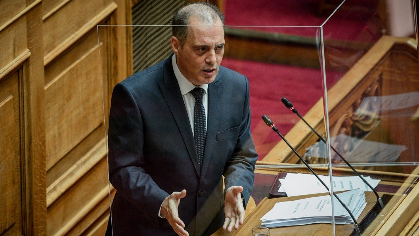 Βελόπουλος: «Δεν θα έβαζα στο παιδί μου μάσκα στο σχολείο»