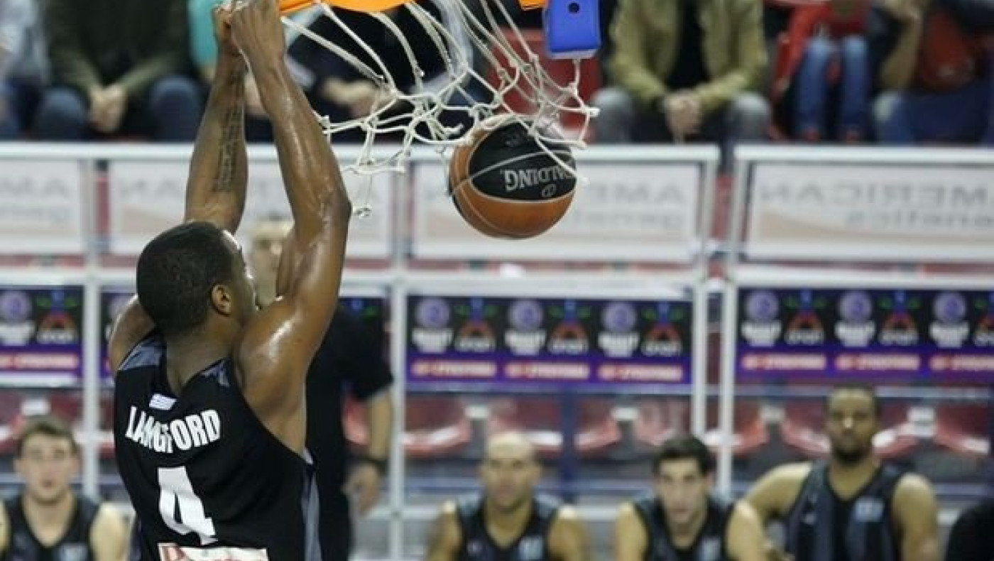 Λάνγκφορντ: «Γιατί πρέπει να παίξουμε πάλι;»