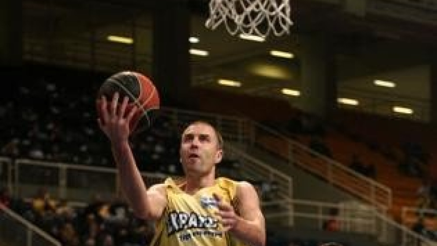 Αγωνία στην ΑΕΚ για τον Ντελινινκάιτις