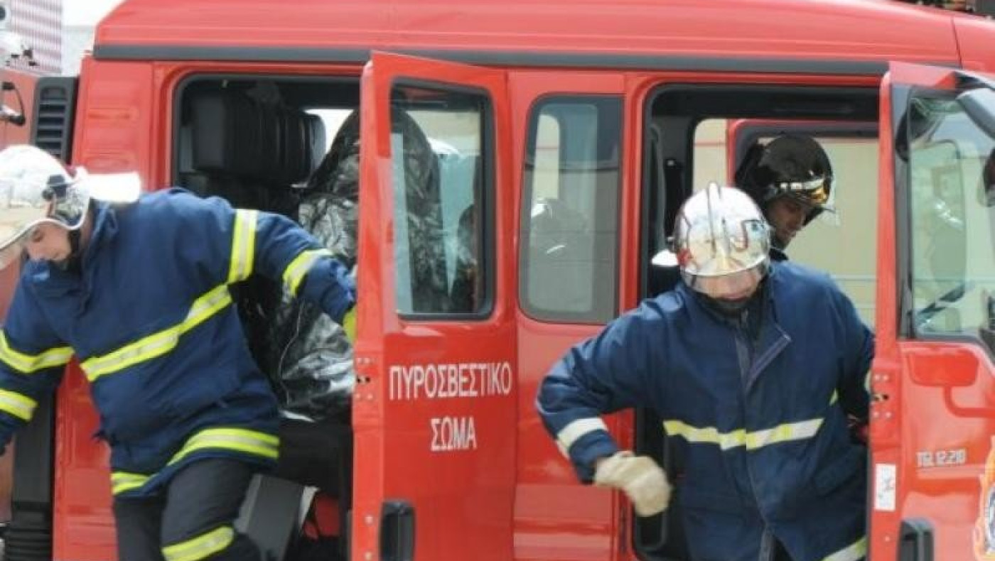 Φωτιά σε διαμέρισμα ηλικιωμένης στην Ευζώνων