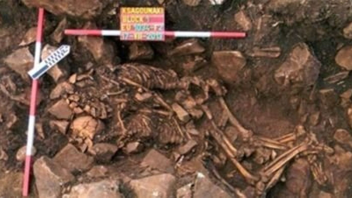 Βρέθηκαν σκελετοί αγκαλιασμένων ενηλίκων σε ανασκαφή στο Διρό!