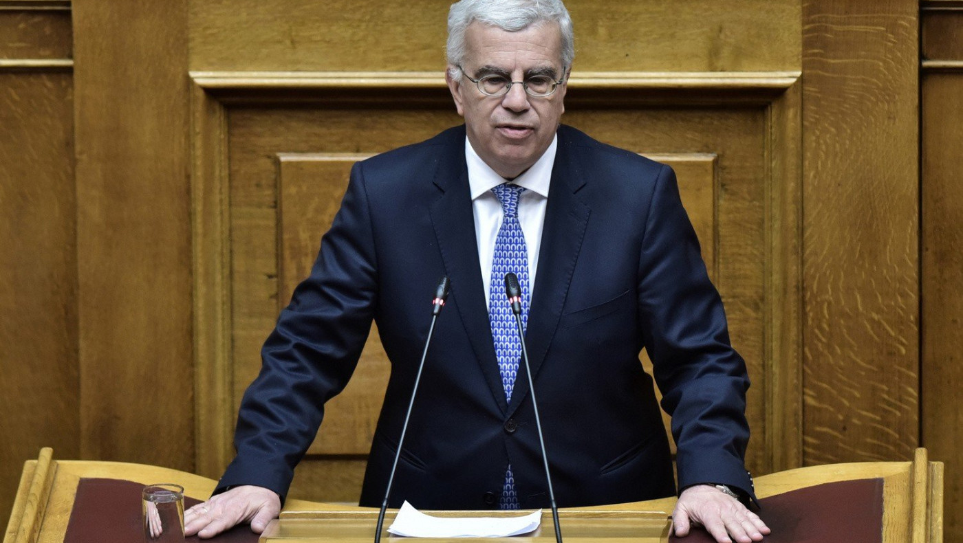 Σιμόπουλος: «Ένα επεισόδιο που δεν προάγει καθόλου τον κοινοβουλευτισμό»