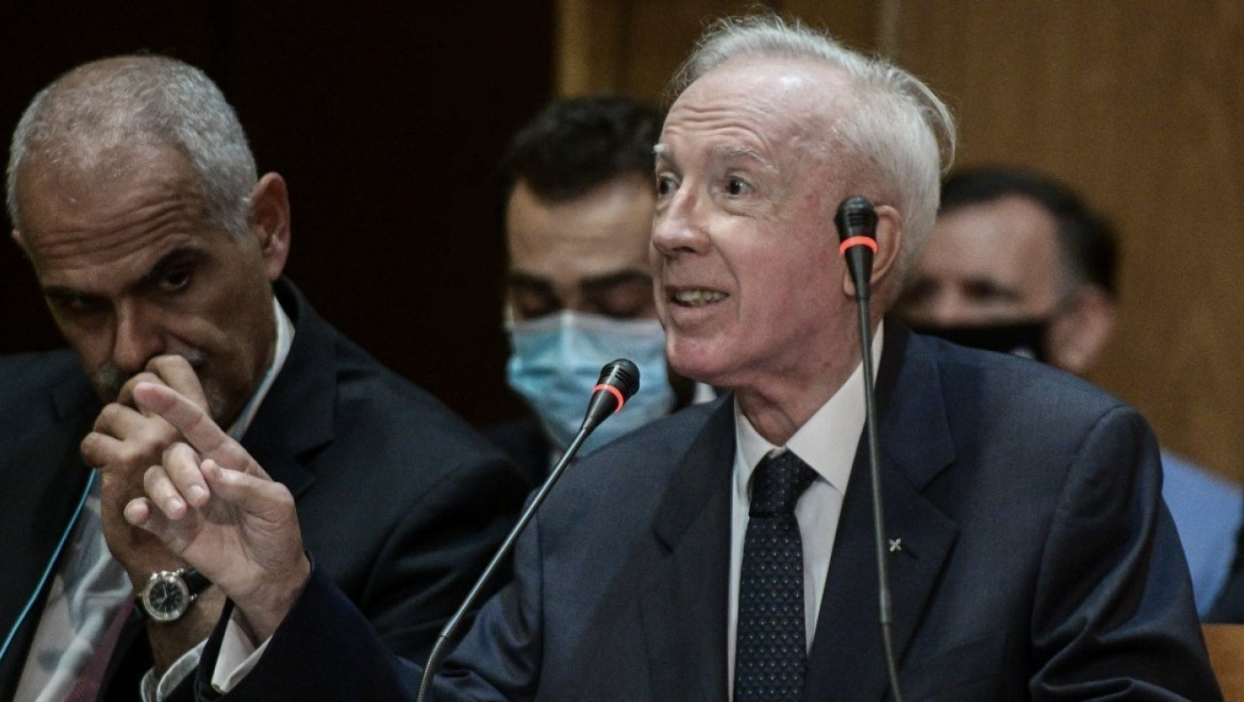 Πλεύρης κατά πάντων: «Θέλετε να είμαι ναζί; Ναζί»!